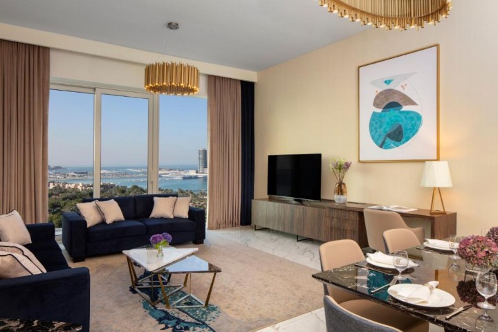 Three Bedroom Apartment Near Mina Seyahi Beach 5 Luxury Bookings