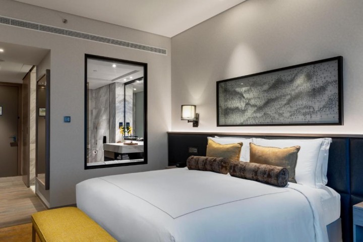 Superior Room Near Jumeirah Bay Towers x3 Jlt 1 Luxury Bookings