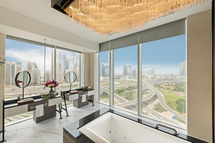 Superior Room Near Jumeirah Bay Towers x3 Jlt 16 Luxury Bookings