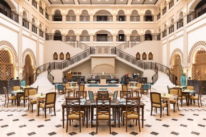 Deluxe Room Near Al Habtoor Polo Club 9 Luxury Bookings