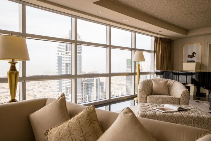 Deluxe Room Near Dubai Future Foundation 16 Luxury Bookings