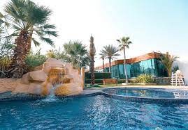 Royal Suite Near Palm Strip Mall 33 Luxury Bookings