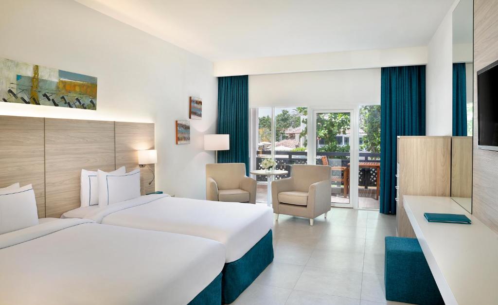 Resort Garden Deluxe Room Near France Consulate Luxury Bookings