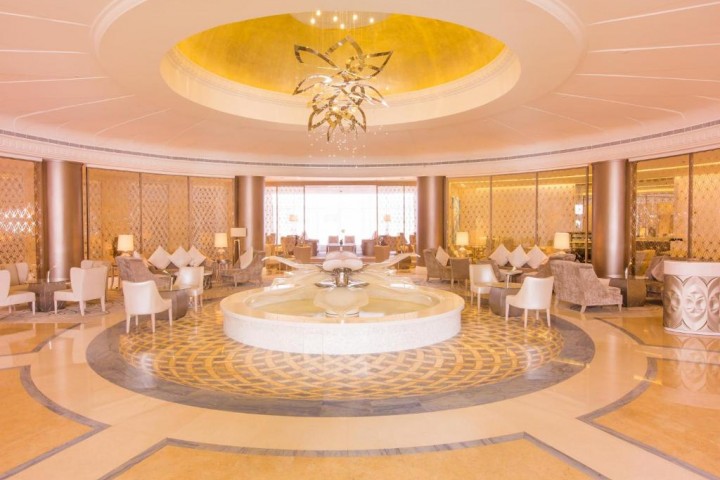 Resort Garden Deluxe Room Near France Consulate 12 Luxury Bookings