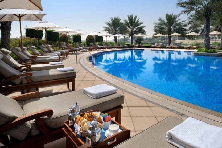 Junior Suite Near by Montgomerie Golf Club Dubai 16 Luxury Bookings