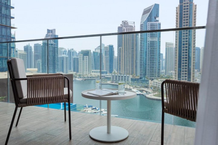 Ultra Luxury Deluxe One Bedroom Suite Near Emirate 9 Luxury Bookings