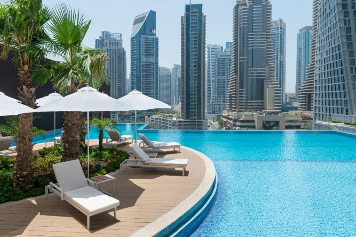 Ultra Luxury Deluxe One Bedroom Suite Near Emirate 12 Luxury Bookings
