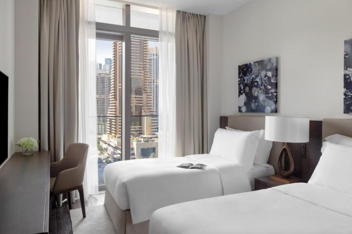 Ultra Luxury Deluxe Two Bedroom Suite Near Emirate 15 Luxury Bookings