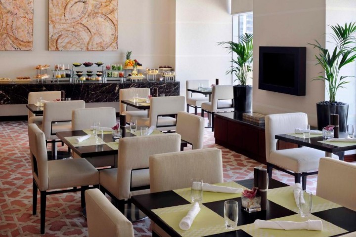 Deluxe room Near by Dubai Marina Mall 6 Luxury Bookings