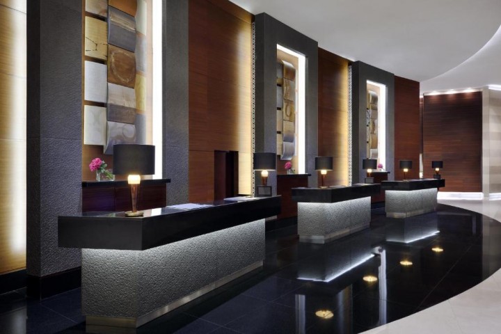 Deluxe room Near by Dubai Marina Mall 13 Luxury Bookings