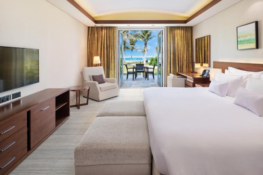 Beachfront Residence One Bedrooom Suite. Luxury Bookings