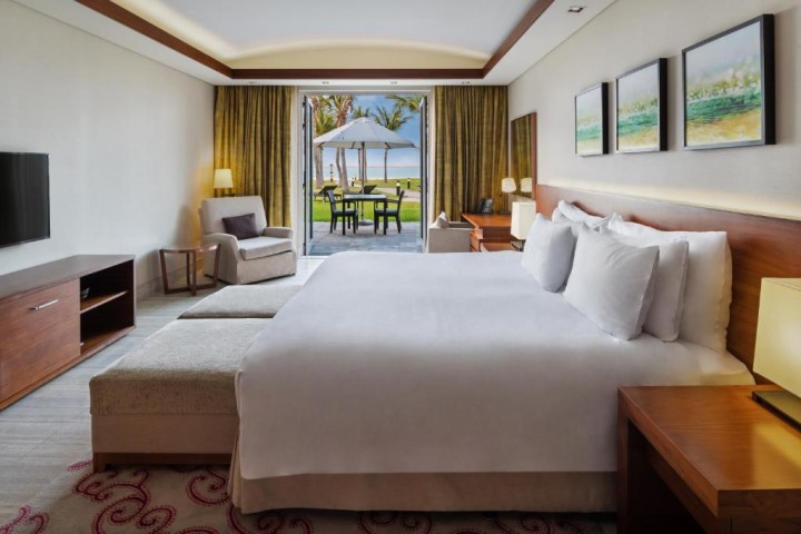 Beachfront Residence One Bedrooom Suite. 3 Luxury Bookings