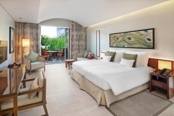 Sea View Residence Two Bedrooom Suite. 5 Luxury Bookings