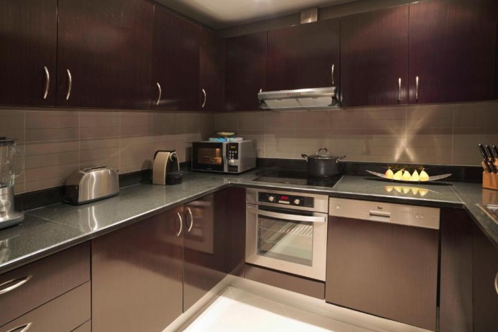 One Bedroom Apartment Near Aqua Venture Waterpark 22 Luxury Bookings