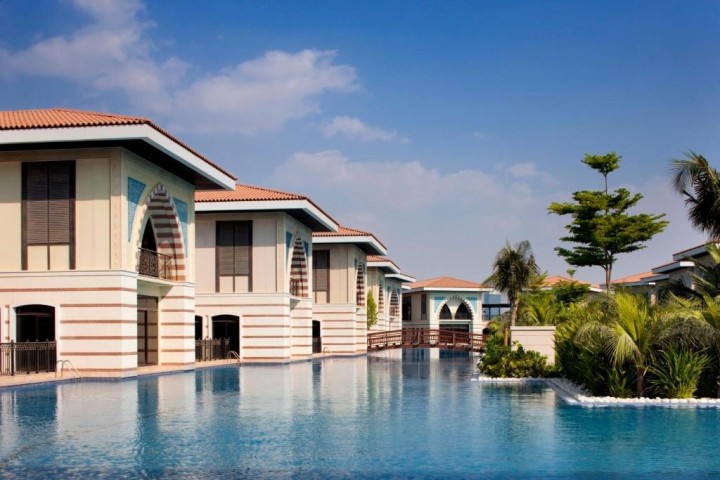 4 Bedroom Lagoon Royal Residence In Palm Jumeirah 5 Luxury Bookings