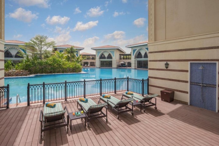 4 Bedroom Lagoon Royal Residence In Palm Jumeirah 18 Luxury Bookings