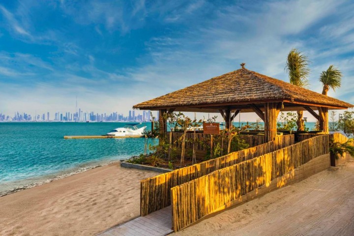 One Bedroom Near Anantara World Island Resort 21 Luxury Bookings