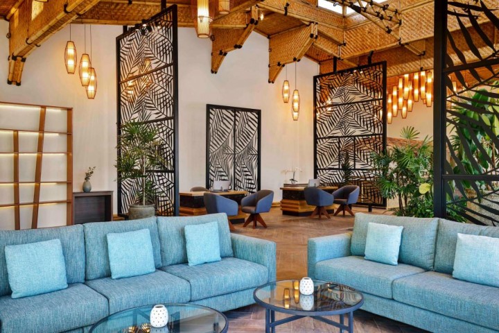 One Bedroom Near Anantara World Island Resort 26 Luxury Bookings