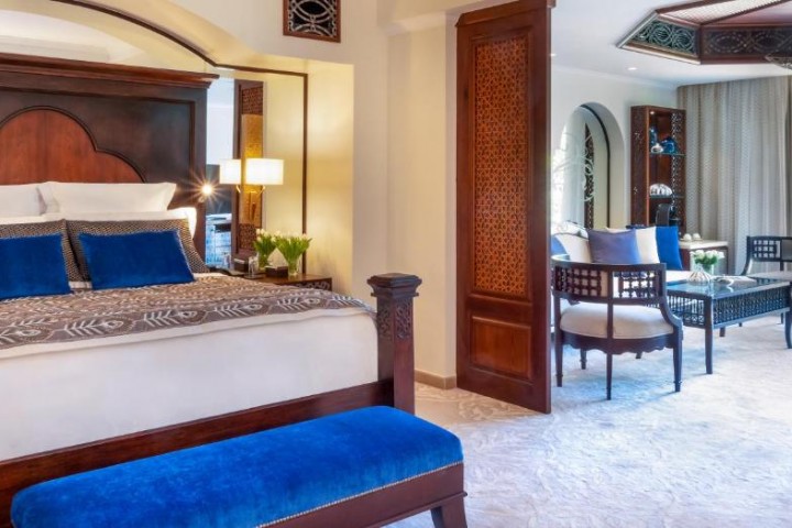 Residence Junior Suite In Jumeirah Beach. 0 Luxury Bookings