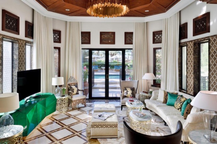 Residence Junior Suite In Jumeirah Beach. 11 Luxury Bookings