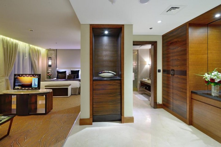Executive Suite Near World Trade Center 21 Luxury Bookings