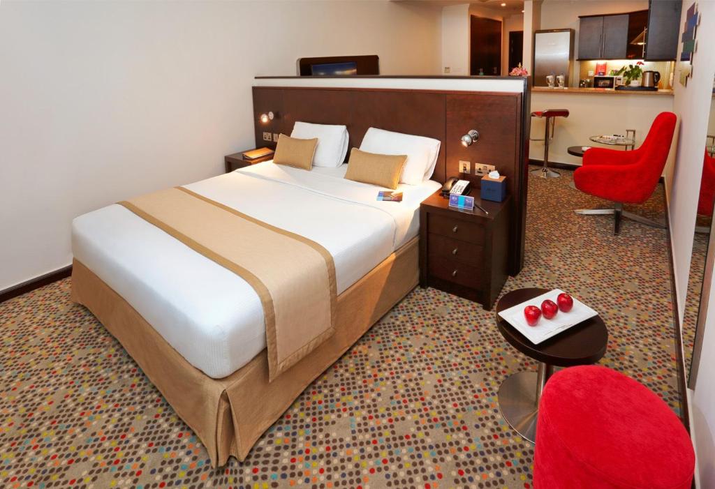 Studio Apartment Near Mashreq Metro Station By Luxury Bookings Luxury Bookings