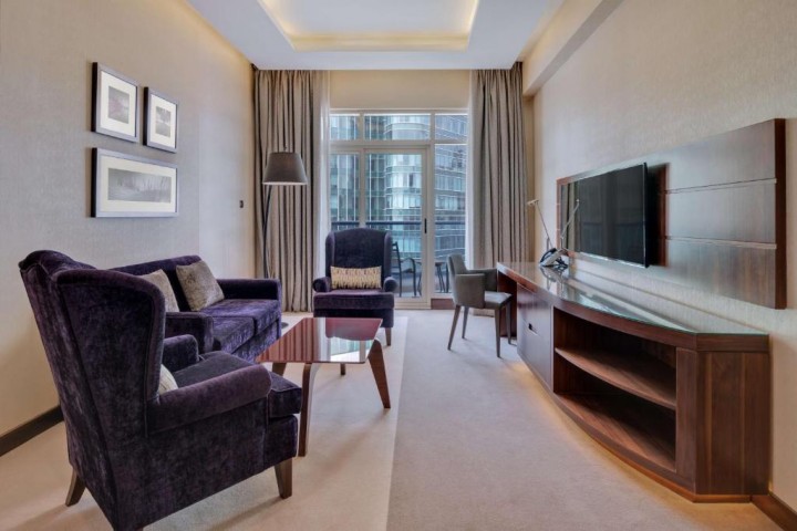 Premium Room Near Grosvenor Business Bay Tower 17 Luxury Bookings