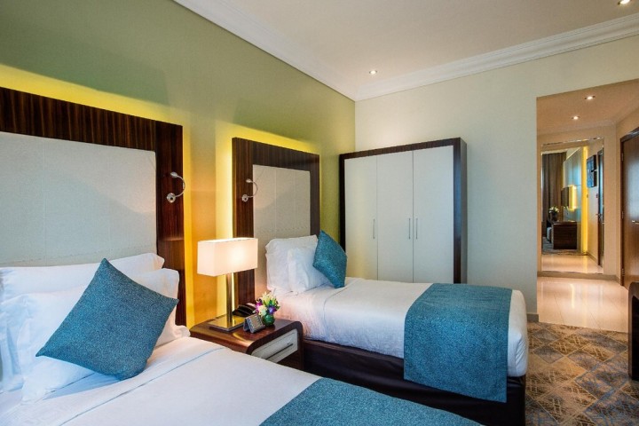 Two Bedroom Suite Near Mall Of Emirates 2 Luxury Bookings