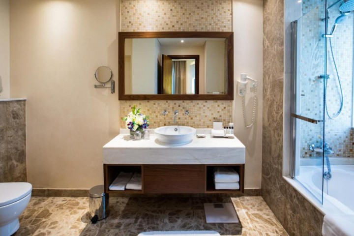 Two Bedroom Suite Near Mall Of Emirates 34 Luxury Bookings