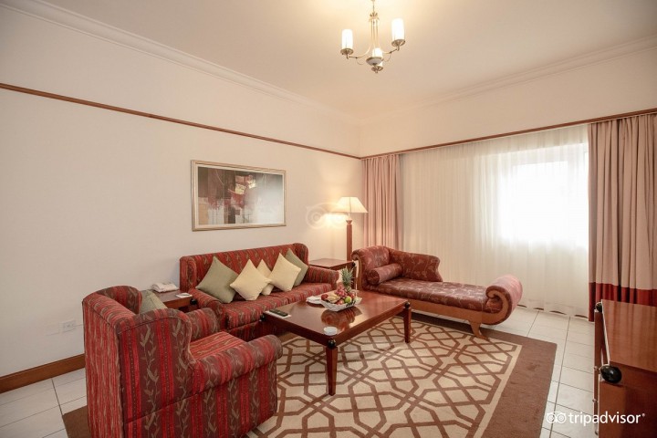 One Bedroom Apartment Near Al maya Super Market 11 Luxury Bookings
