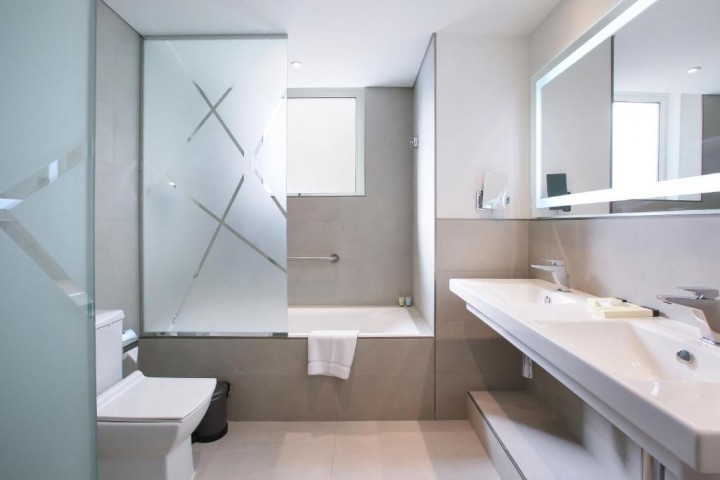 One Bedroom Apartment Near American Hospital 27 Luxury Bookings