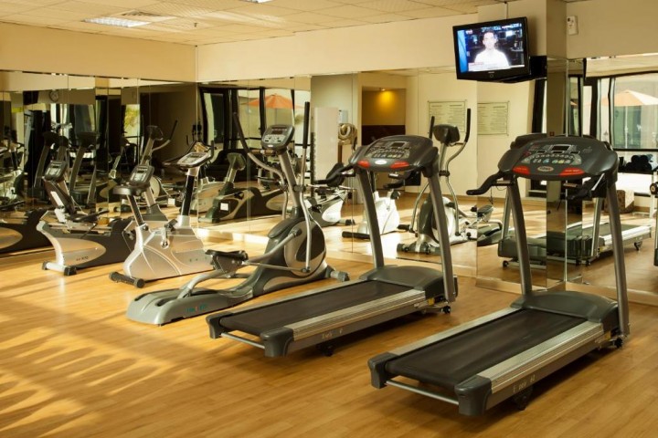 One Bedroom Near by Viva Super Market 10 Luxury Bookings