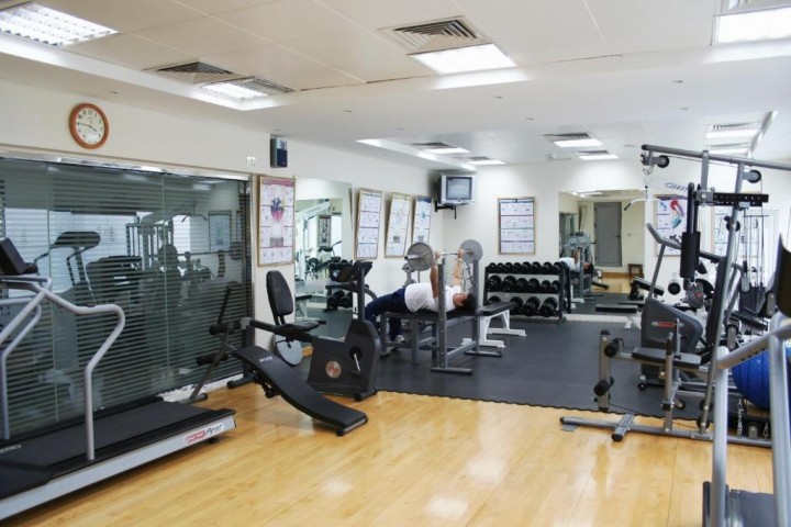 2 Bedroom Apartments Near MM Towers Shopping Mall 10 Luxury Bookings