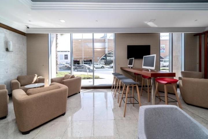 Deluxe One Bedroom Apartment Near Reef Mall 20 Luxury Bookings