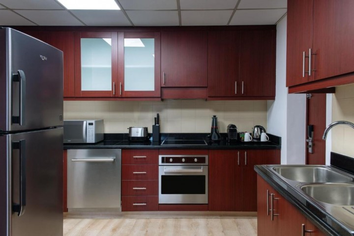 Deluxe Studio Near Sadaf Building JBR 18 Luxury Bookings