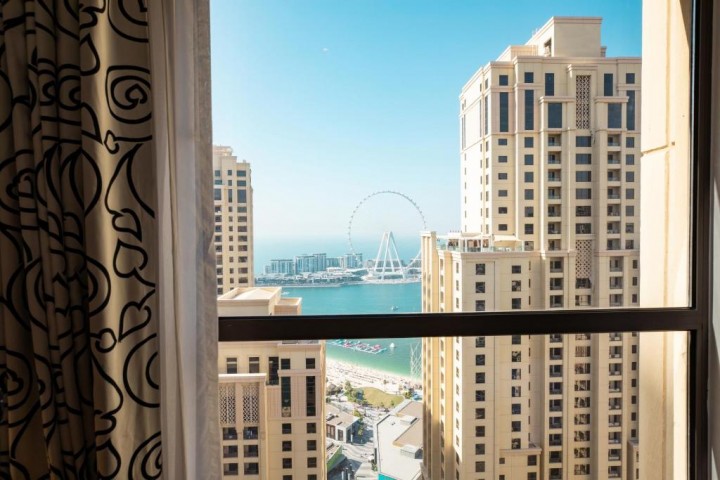 Four Bedroom Apartment Near Sadaf Building JBR 18 Luxury Bookings