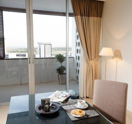 EXECUTIVE ONE BEDROOM APARTMENT 7 Luxury Bookings