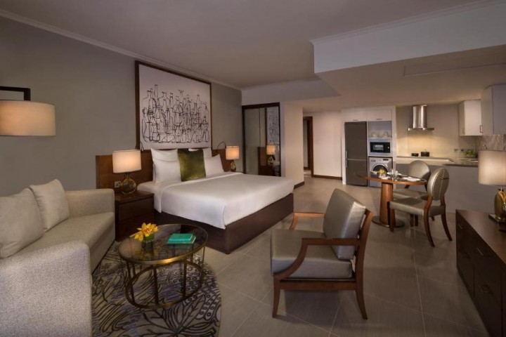 Studio Apartment Near Magic Planet 0 Luxury Bookings