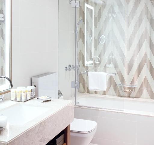 Studio Apartment Near Magic Planet 2 Luxury Bookings
