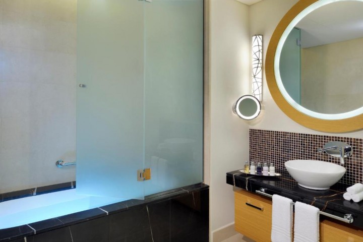 Two Bedroom Apartment Near Al Wasl Sports Club 1 Luxury Bookings