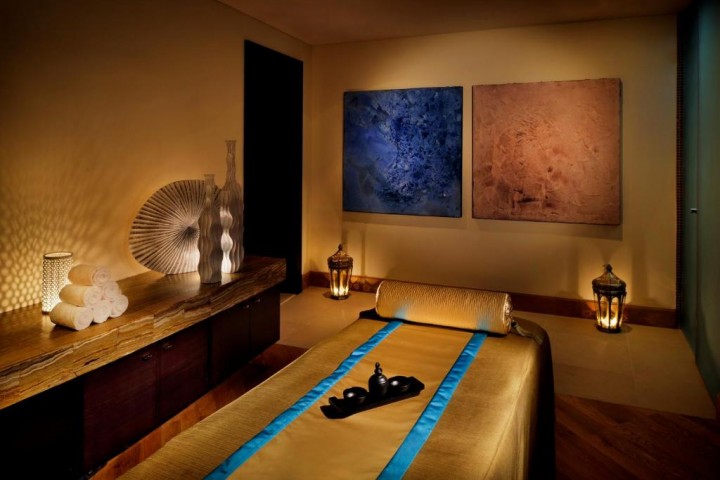 Two Bedroom Apartment Near Al Wasl Sports Club 15 Luxury Bookings