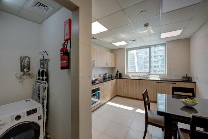 Two Bedroom Apartment Near Marina Scape Mall 14 Luxury Bookings