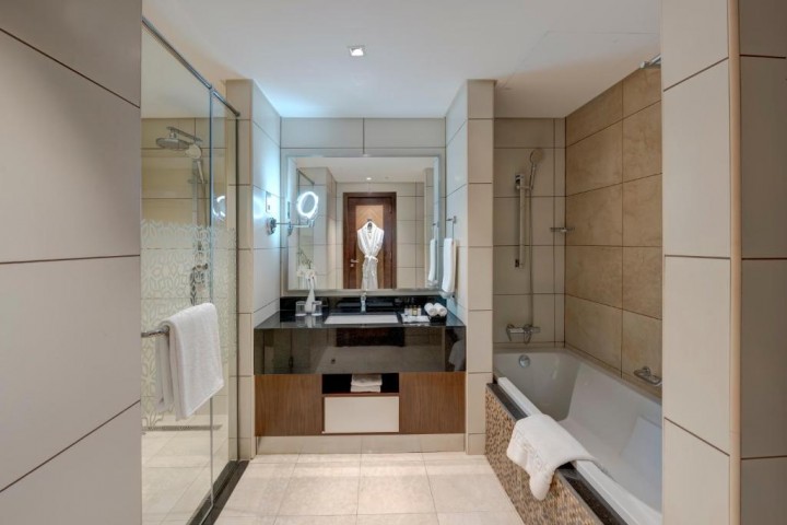 Two Bedroom Apartment Near Westzone Supermarket 3 Luxury Bookings