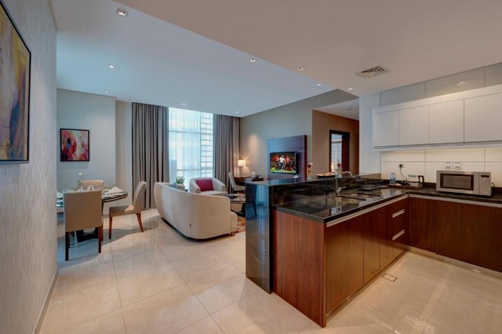 Two Bedroom Apartment Near Westzone Supermarket 4 Luxury Bookings