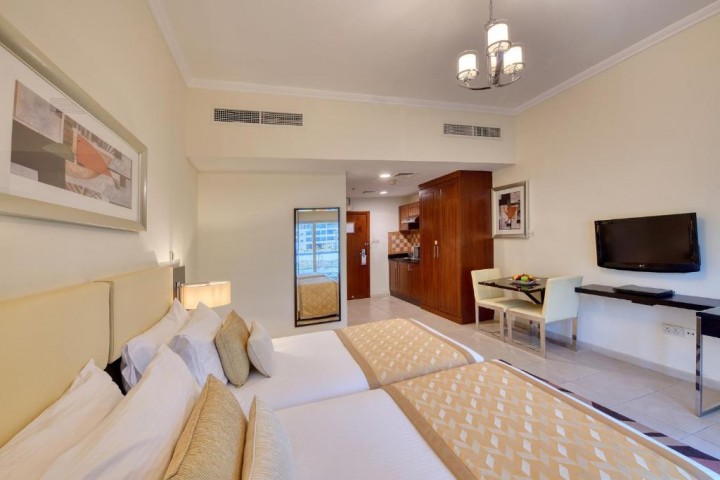 Deluxe Studio Near AlMaya Super Market 2 Luxury Bookings