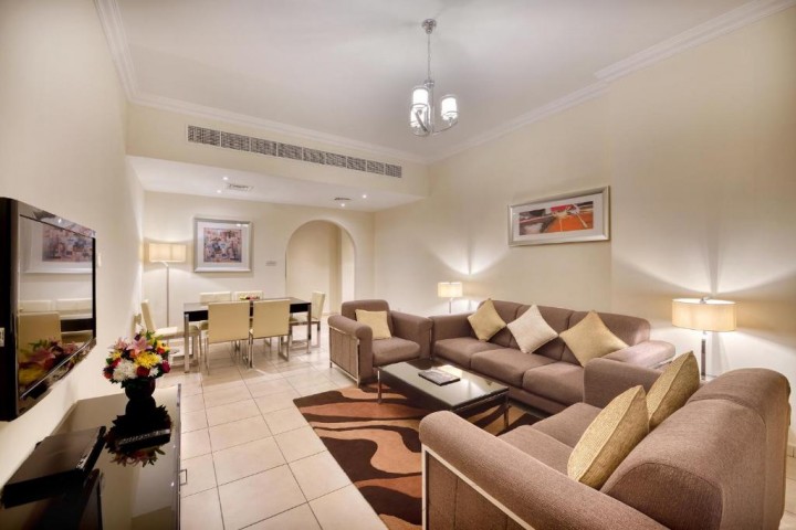 2 Bedroom Deluxe City View Apartment Near AlMaya Super Market 2 Luxury Bookings