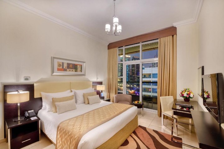 2 Bedroom Deluxe City View Apartment Near AlMaya Super Market 8 Luxury Bookings