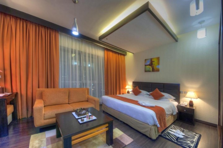 Double Room Near Dubai Marina Mall 5 Luxury Bookings