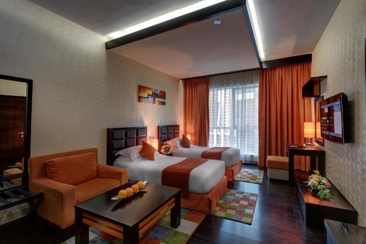 Double Room Near Dubai Marina Mall 8 Luxury Bookings