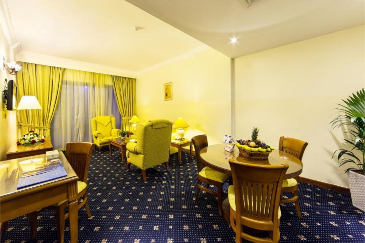 One Bedroom Apartment Near Al Khaleej Center 1 Luxury Bookings